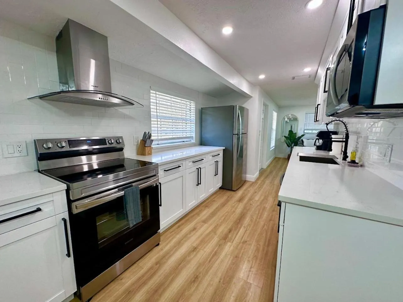 Beautiful And Relaxing 3 Bedrooms 2 Kings Beds Tampa 0*,